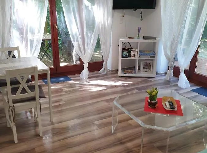 3 - Gourmetzimmer شقة *